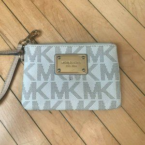 Michael Kors Wristlet